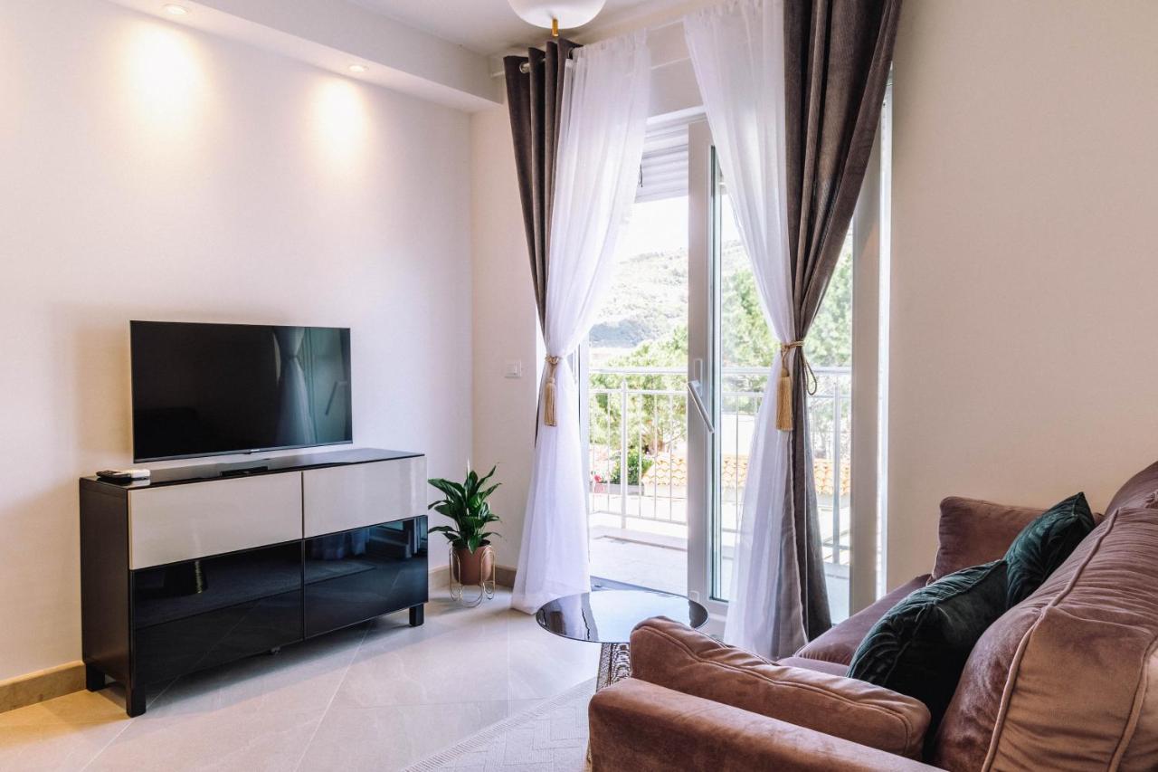 Brand New & Comfort Apartment L & L ,Free Parking + Close To Beach Dubrovnik Eksteriør billede